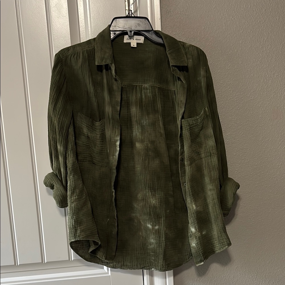 Cloth & Stone Olive Top